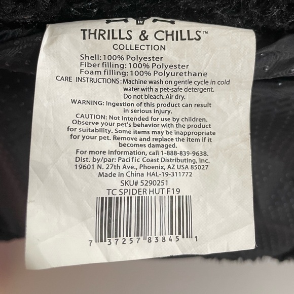 Thrills & Chills  Spider Cat Bed - Halloween - Picture 7 of 11